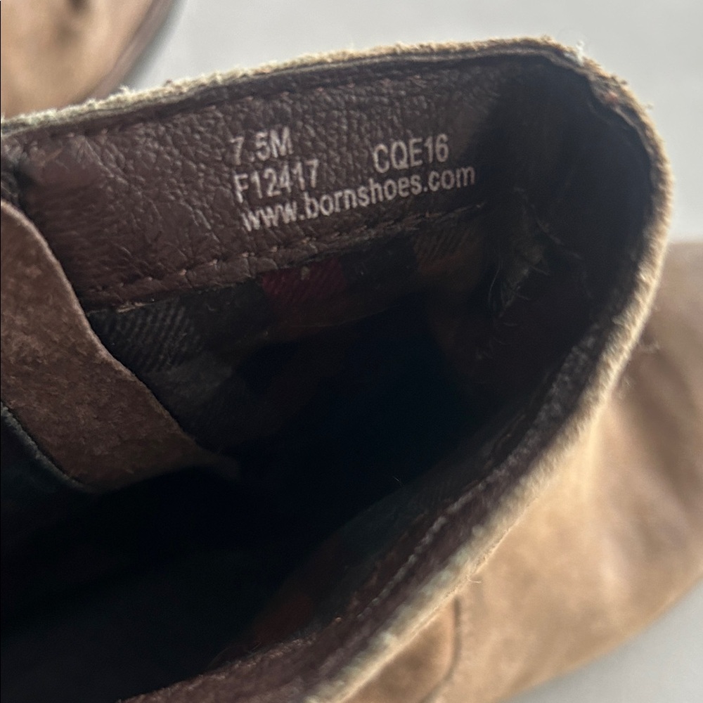 BORN Ouvea Boots 7.5-OBO - Picture 6 of 6